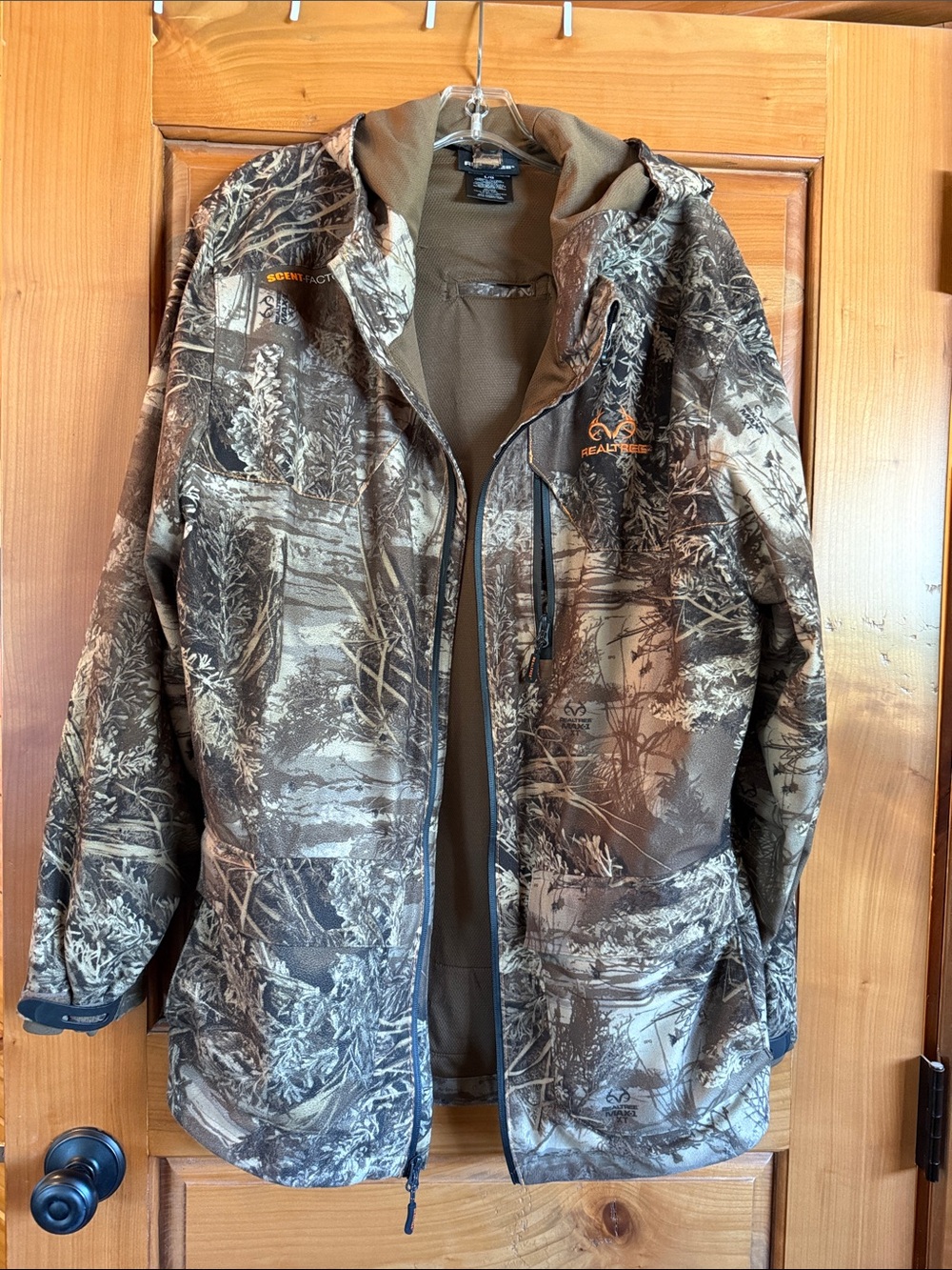 Realtree green and brown Camo Performance Jacket